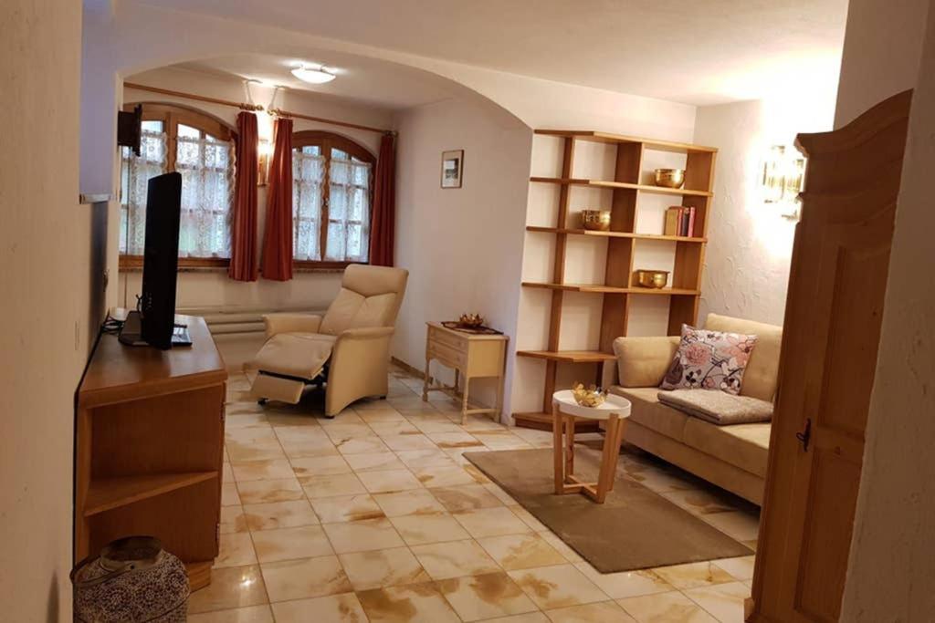 Villa Bezauberndes Haus für erholsame Ferien im Puschlav Campascio Exterior foto